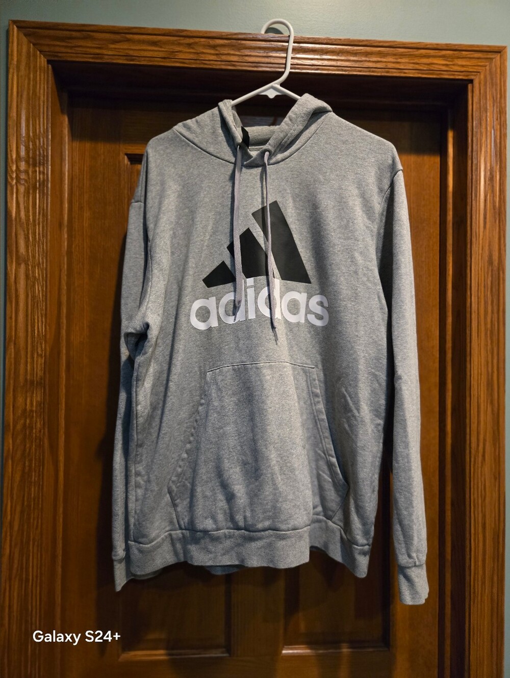 Adidas Men's Gray Logo Hoodie Sweatshirt